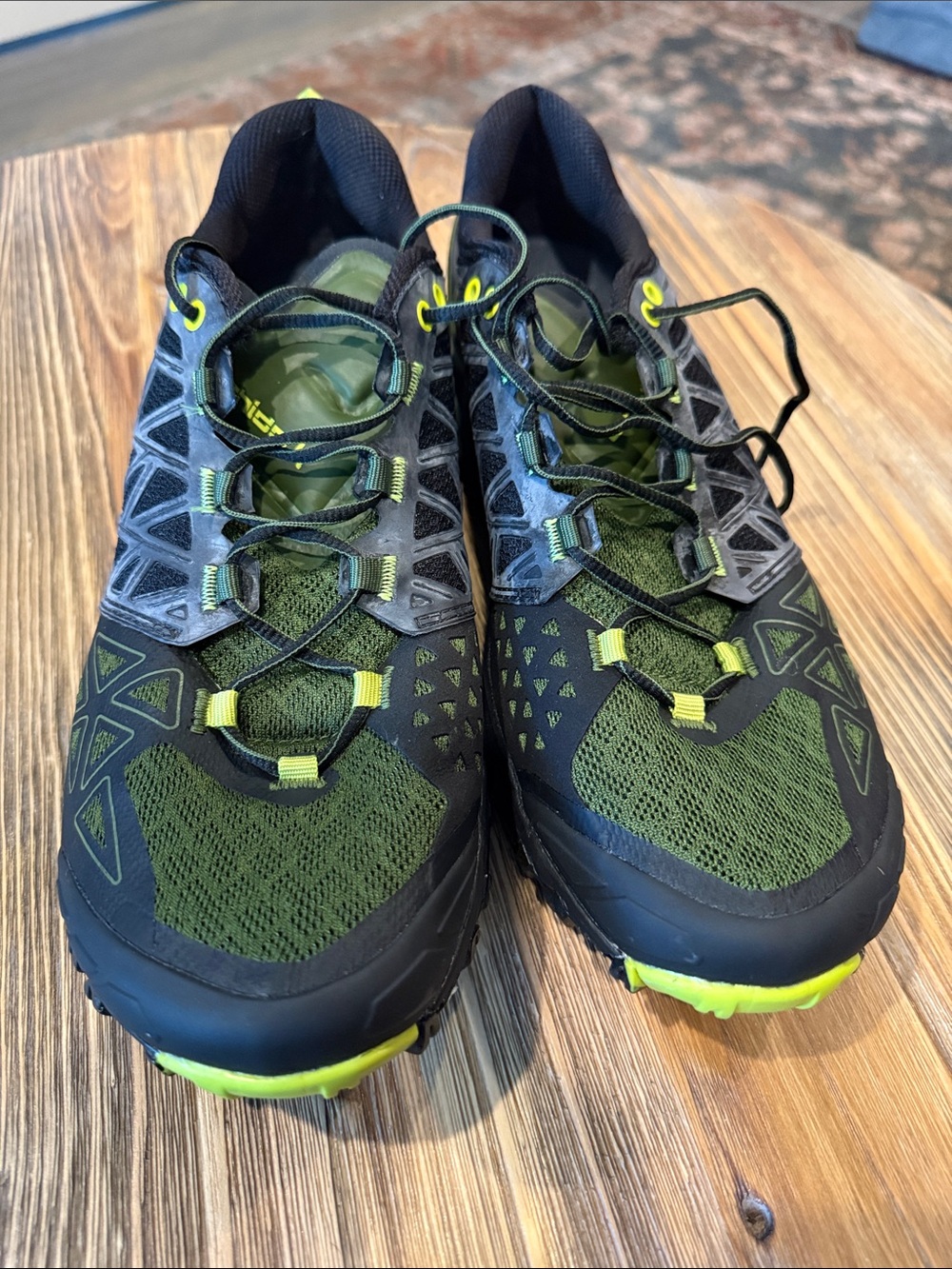 La Sportiva Women’s Bushido II Trail Shoes - Black/Olive Green with Neon Accent - Picture 2 of 6